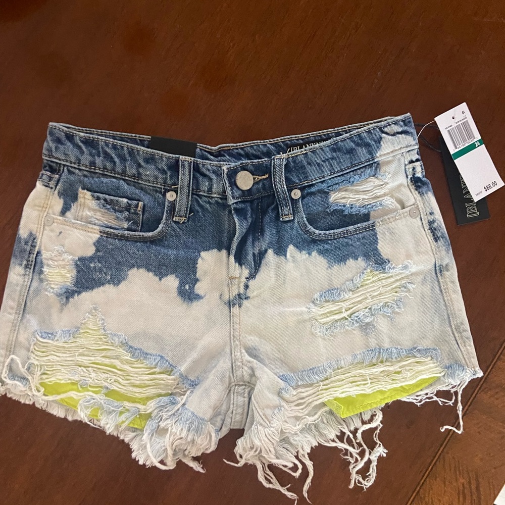 BlankNYC distressed jean shorts SZ 24 The Essex
